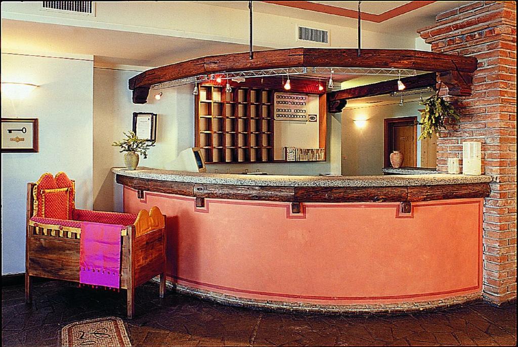 Locanda Locatori パッソ・デル・トナーレ エクステリア 写真