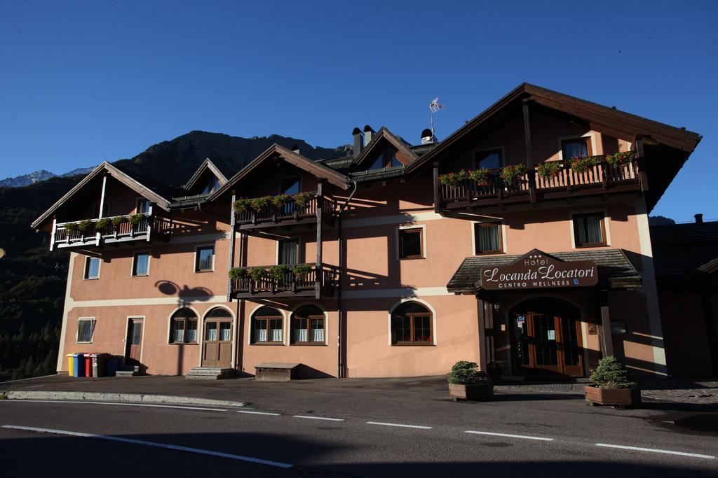 Locanda Locatori パッソ・デル・トナーレ エクステリア 写真