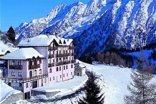Locanda Locatori パッソ・デル・トナーレ エクステリア 写真